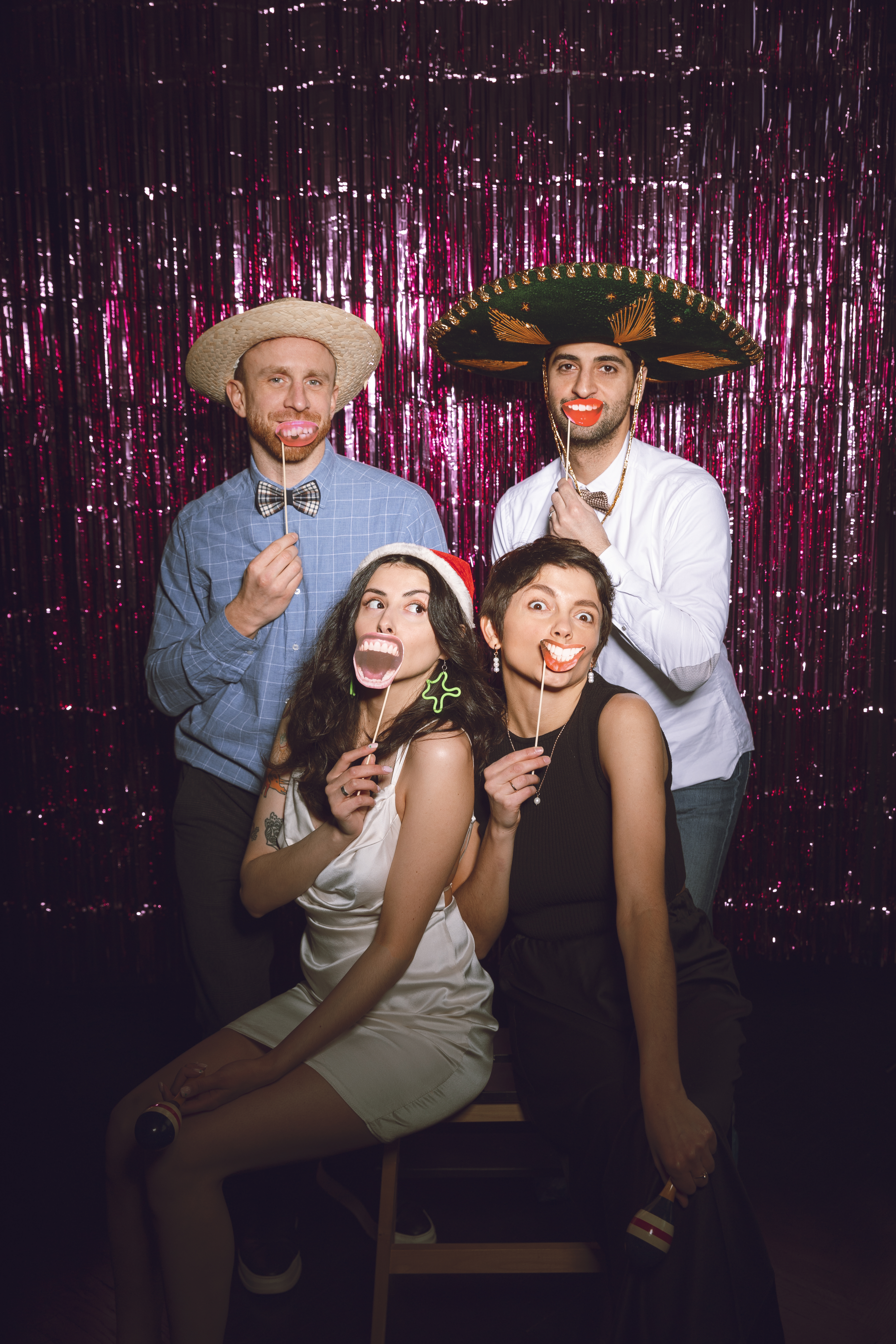 Sfeerbeeld photobooth met gasten